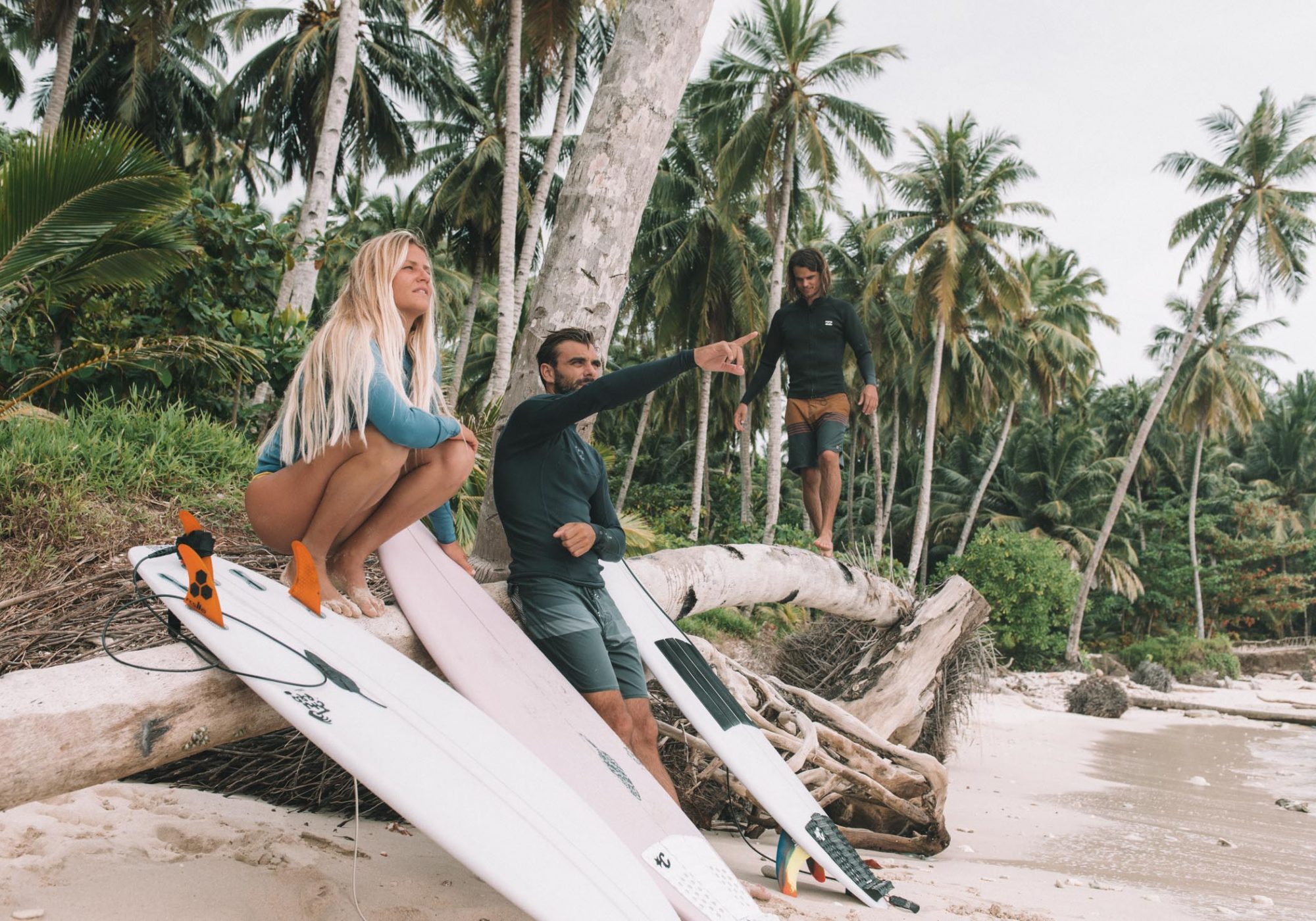 Team Barefoot Surf Travel